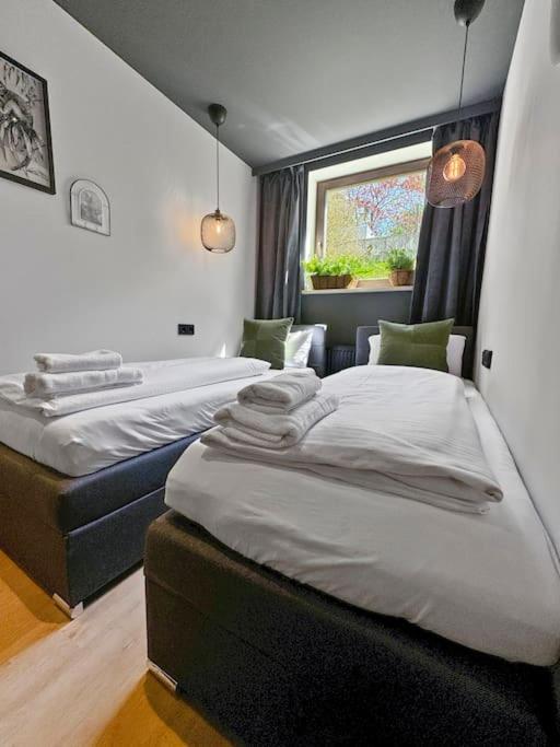 Flatista Homes - Jungle House Apartment